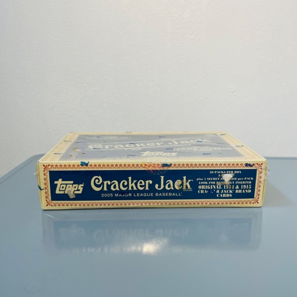 TOPPS 2005 Unopened Cracker Jack Box Baseball Cards - Picture 6 of 6